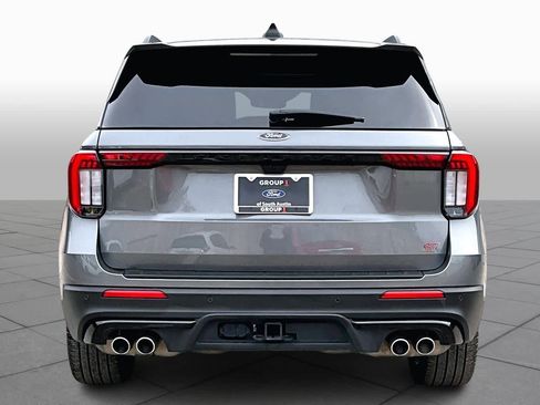 Certified 2025 Ford Explorer ST image 6
