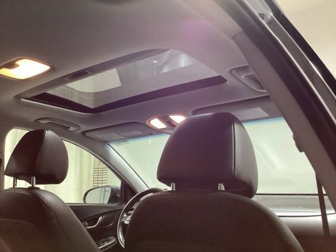 Used 2018 Hyundai Kona Limited image 12