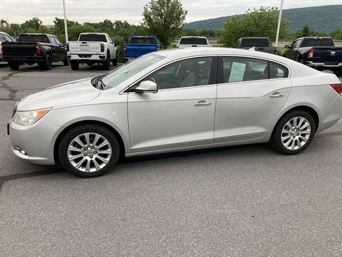 Used 2013 Buick LaCrosse Leather FWD image 4