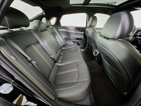 Used 2025 Kia K5 GT image 42