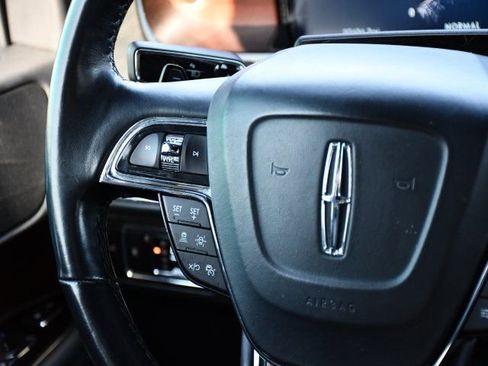 Used 2023 Lincoln Navigator L Reserve image 25