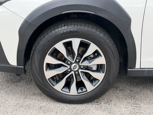 Certified 2024 Subaru Outback Touring AWD/4WD image 12