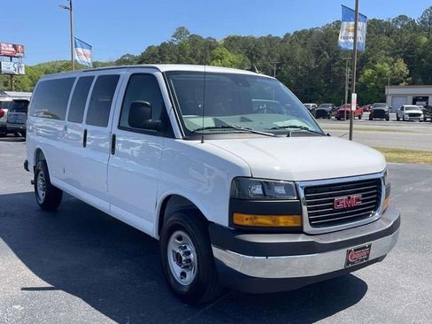 New 2026 GMC Savana 3500 LT RWD image 4
