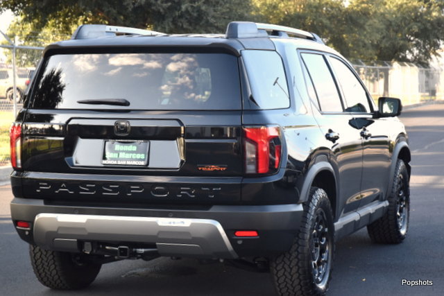 New 2026 Honda Passport TrailSport Elite image 3