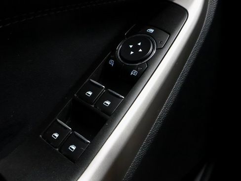 Certified 2022 Ford Explorer XLT w/ Equipment Group 202A image 26