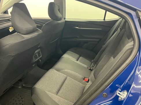 Used 2026 Toyota Camry LE image 9