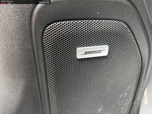 Used 2020 GMC Sierra 1500 Elevation image 31