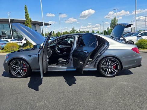 Used 2020 Mercedes-Benz E 63 AMG S image 11