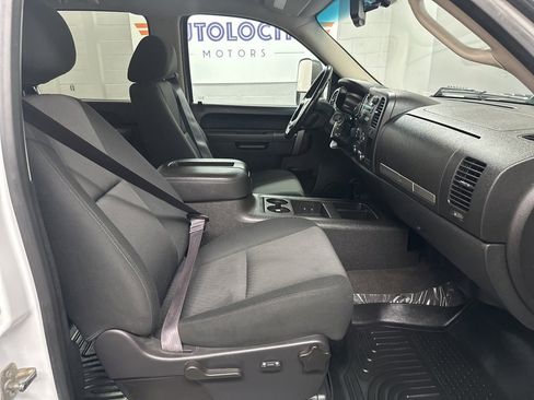 Used 2014 Chevrolet Silverado 2500 LT image 22