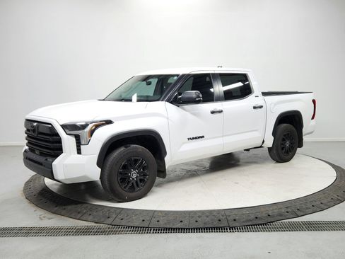 Used 2024 Toyota Tundra SR5 image 3