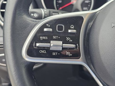 Used 2021 Mercedes-Benz GLC 300 4MATIC image 46