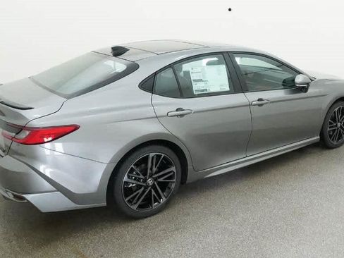 Used 2026 Toyota Camry XSE FWD image 12