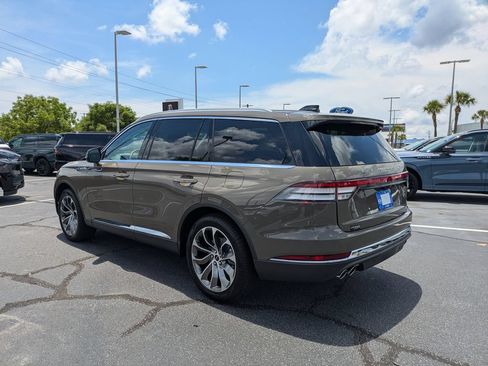 New 2026 Lincoln Aviator 2WD image 40