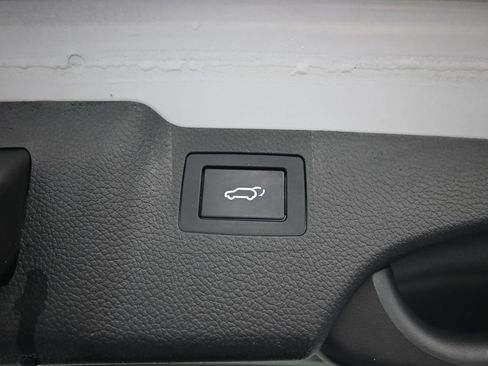 Used 2018 Hyundai Santa Fe Sport 2.0T image 21