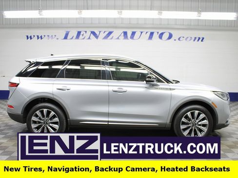 Used 2022 Lincoln Corsair Reserve w/ Elements Package image 1