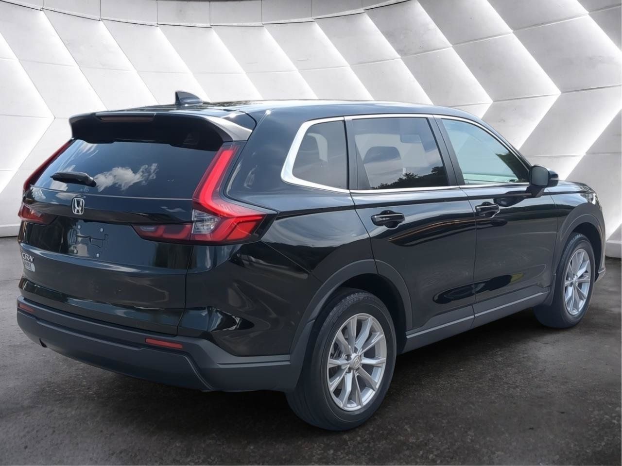 Used 2023 Honda CR-V EX image 6
