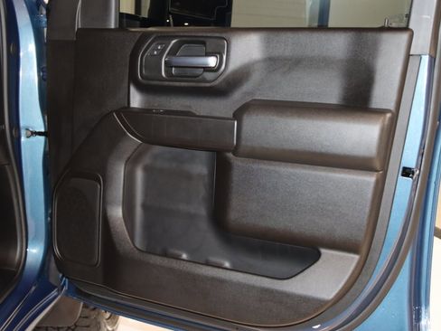 Used 2026 Chevrolet Silverado 2500 Custom w/ Custom Value Package image 54