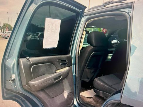 Used 2010 Chevrolet Tahoe LS image 11