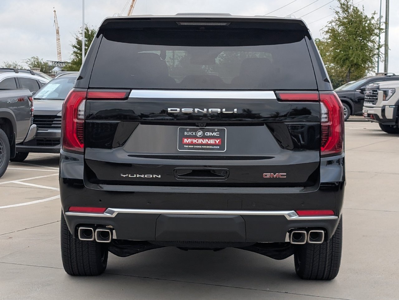 New 2027 GMC Yukon Denali w/ Sun & Power Step Package AWD/4WD image 5
