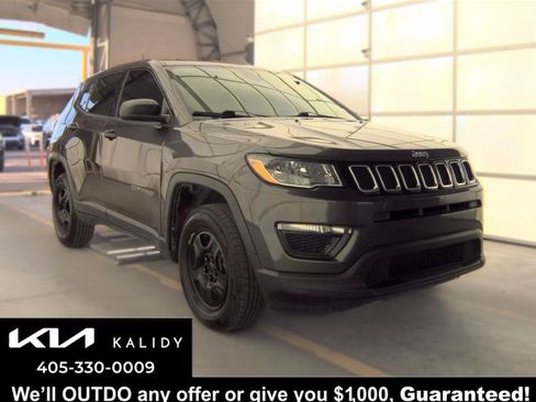 Used 2021 Jeep Compass Sport AWD/4WD image 1