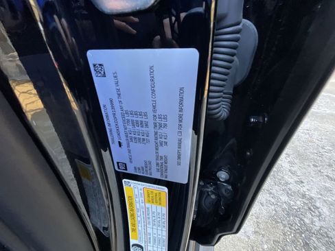 Certified 2023 Chevrolet Suburban RST AWD/4WD image 35