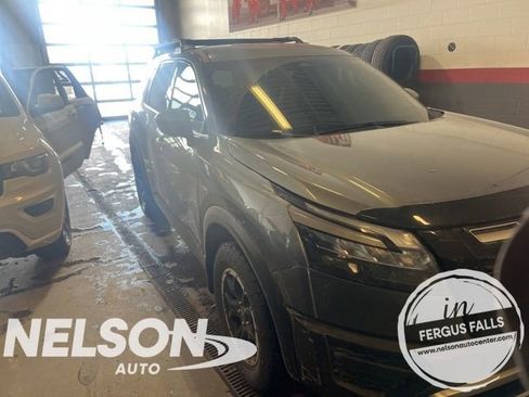 Used 2025 Nissan Pathfinder Rock Creek image 1