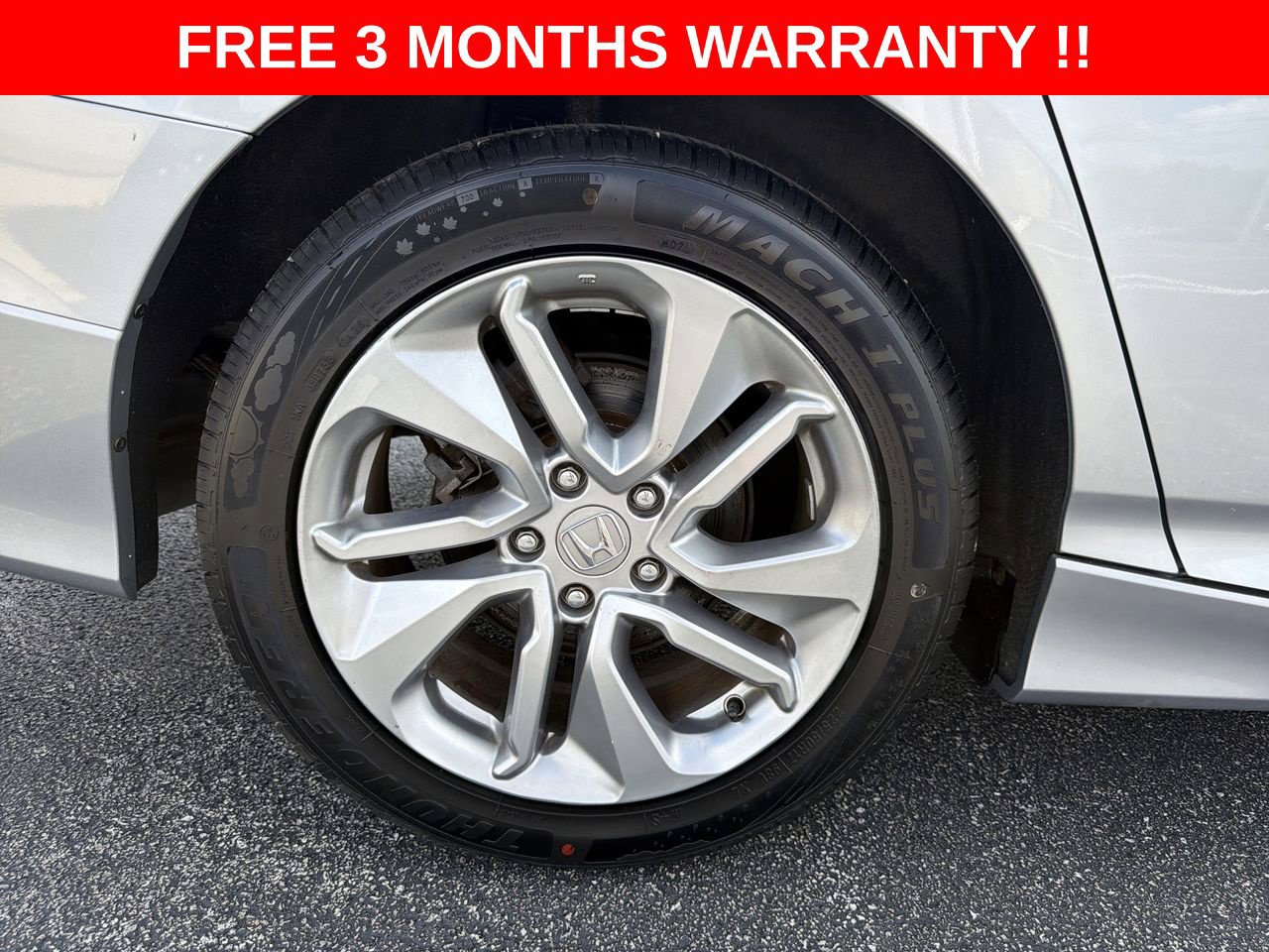 Used 2018 Honda Accord LX image 32