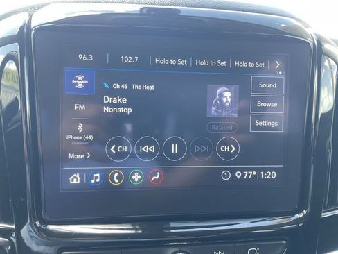 Certified 2021 Chevrolet Traverse LT FWD image 13