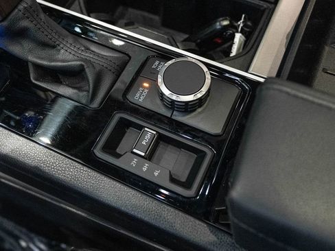 Used 2025 Toyota Sequoia SR5 image 26