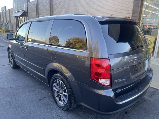 Used 2016 Dodge Grand Caravan FWD image 7