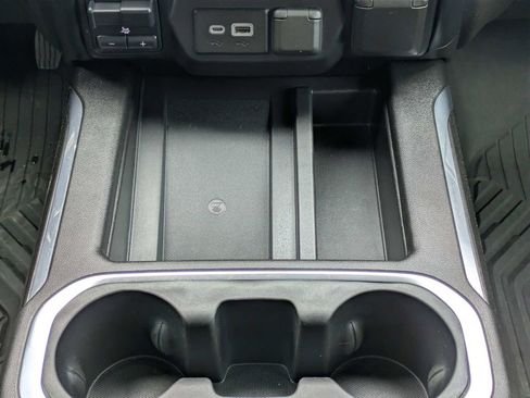 Used 2020 GMC Sierra 2500 AT4 w/ AT4 Premium Package image 19