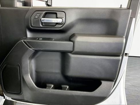 Used 2023 Chevrolet Silverado 2500 Custom w/ Custom Convenience Package AWD/4WD image 26