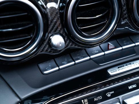 Used 2020 Mercedes-Benz AMG GT R image 18