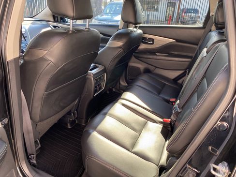 Used 2018 Nissan Murano SL w/ Midnight Edition Package AWD/4WD image 9
