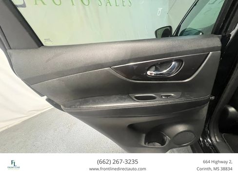 Used 2019 Nissan Rogue SV FWD image 21