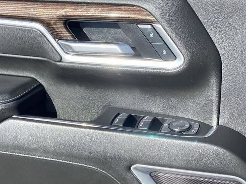 Used 2025 GMC Sierra 3500 SLE image 19