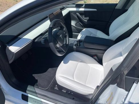 Used 2022 Tesla Model 3 Long Range AWD/4WD image 14