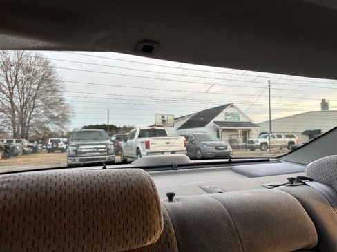 Used 2002 Toyota Camry LE image 31