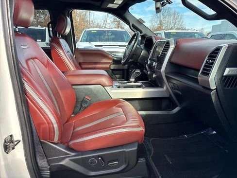 Used 2018 Ford F150 Platinum w/ Equipment Group 701A Luxury image 7