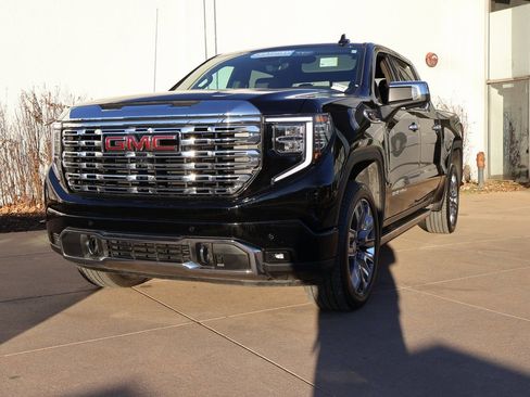 Certified 2023 GMC Sierra 1500 Denali w/ Denali Reserve Package image 3