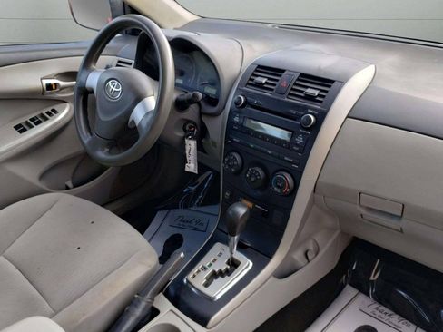 Used 2010 Toyota Corolla LE FWD image 18