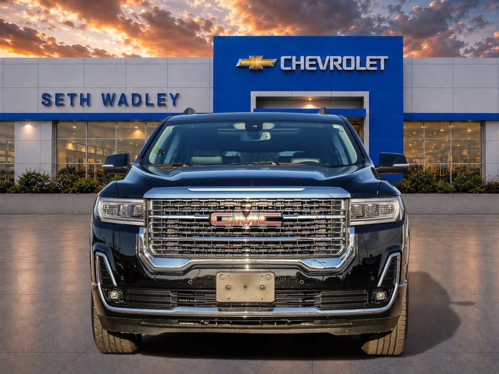 Used 2023 GMC Acadia Denali w/ Trailering Package AWD/4WD image 2