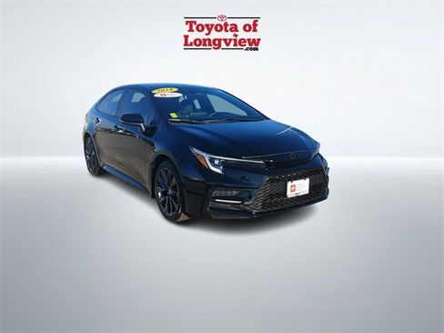 Certified 2024 Toyota Corolla SE image 1