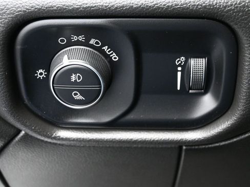 Used 2023 RAM 3500 Tradesman image 15