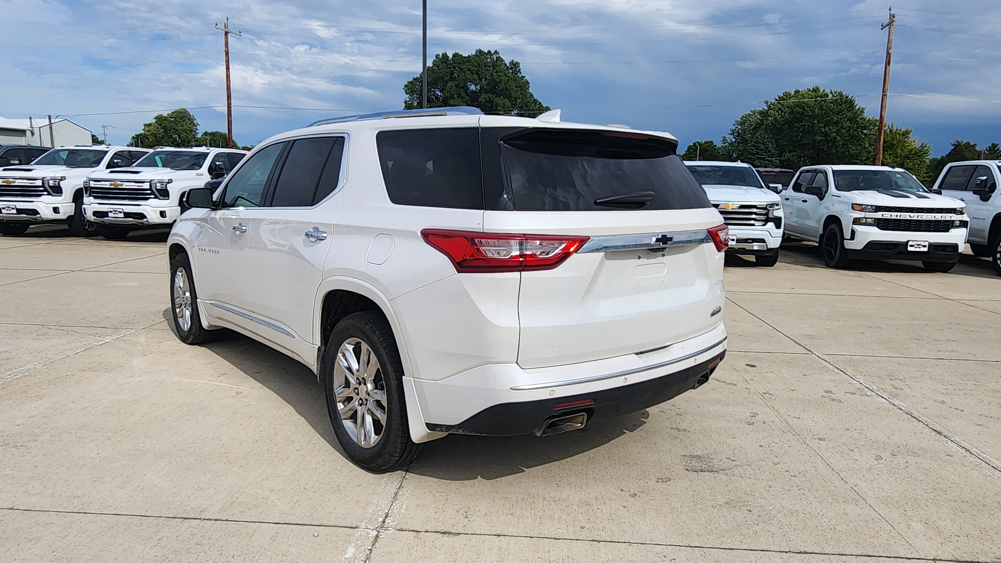 Used 2018 Chevrolet Traverse High Country AWD/4WD image 7