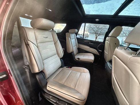 Certified 2023 Cadillac Escalade Sport image 28