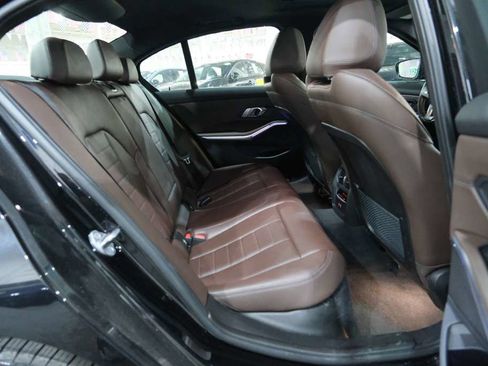 Used 2022 BMW 330i xDrive Sedan w/ Premium Package 2 image 24