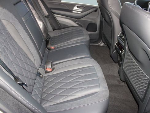 New 2026 Mercedes-Benz GLE 63 AMG S image 36