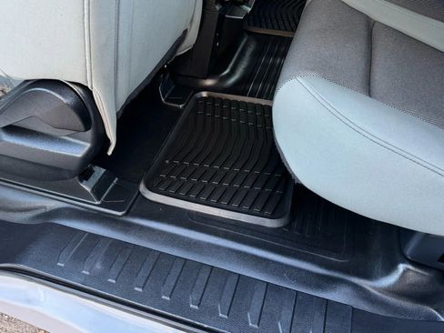 Used 2018 Ford F150 XL w/ Equipment Group 101A Mid image 14