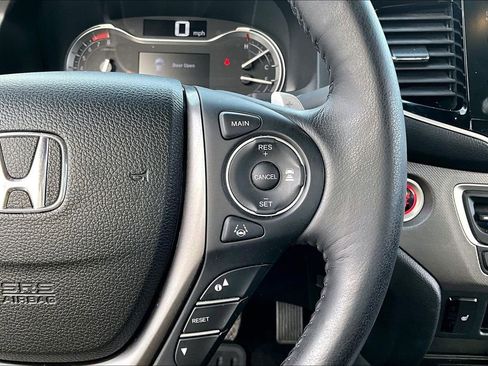 Used 2023 Honda Ridgeline RTL-E image 13